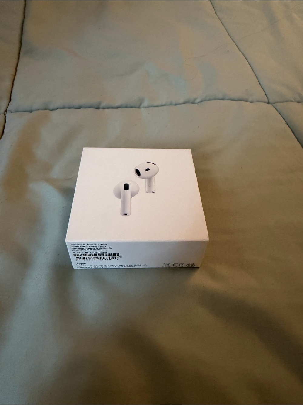 NEW Apple AirPods 4 with Active Noise Cancellation